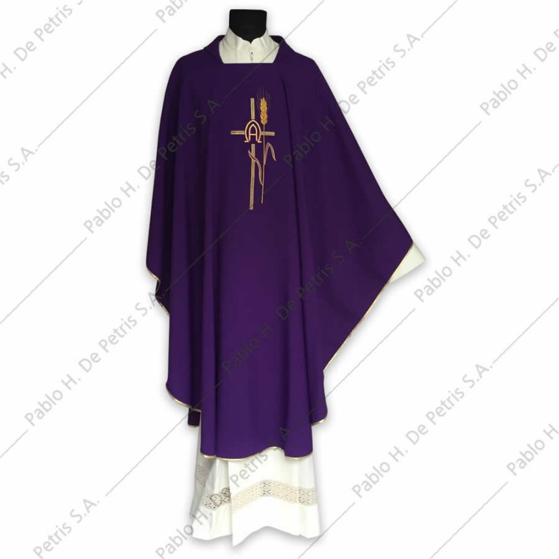 K 65-461 - Morado - Casulla italiana K 65-461 - Morado - Casulla italiana