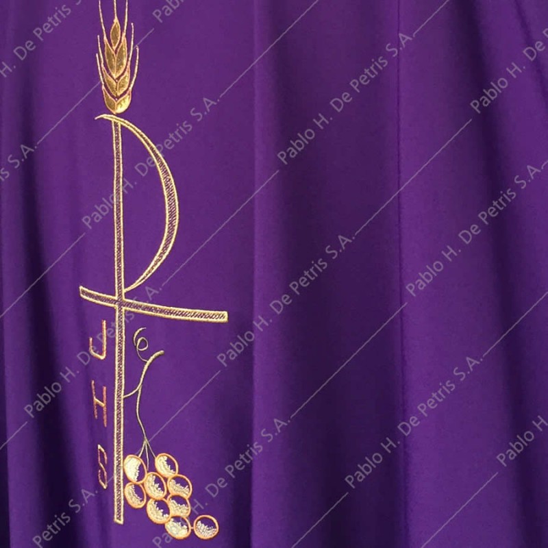 K 65-462 - Morado - Casulla italiana K 65-462 - Morado - Casulla italiana