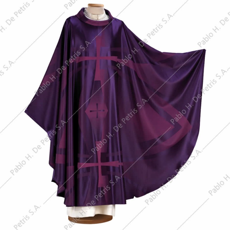 K 65-521 - Morado - Casulla italiana K 65-521 - Morado - Casulla italiana