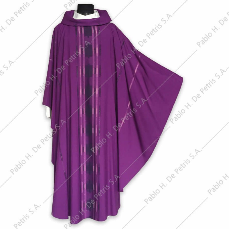 S 3160-Morado - Casulla Slabbinck - Bélgica S 3160-Morado - Casulla Slabbinck - Bélgica