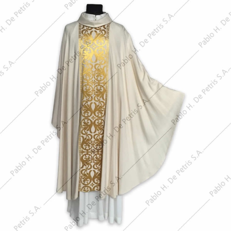 H 6895 - Blanco - Casulla italiana H 6895 - Blanco - Casulla italiana