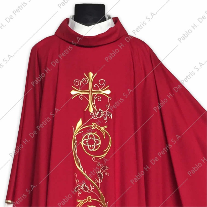 K 65-11648 - Rojo - Casulla italiana K 65-11648 - Rojo - Casulla italiana