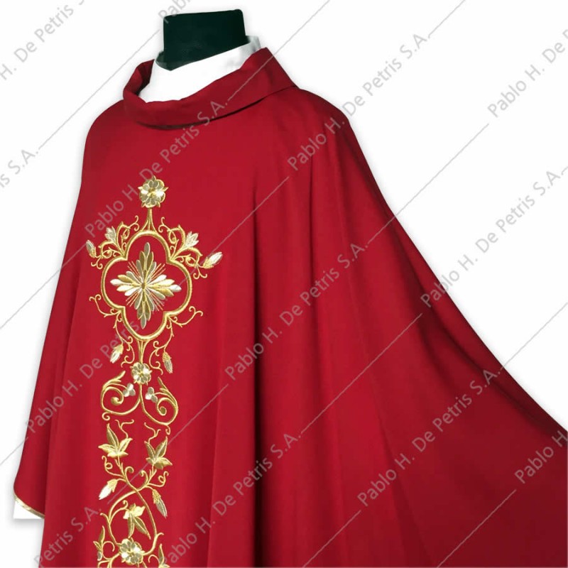 K 65-13056 - Rojo - Casulla italiana K 65-13056 - Rojo - Casulla italiana
