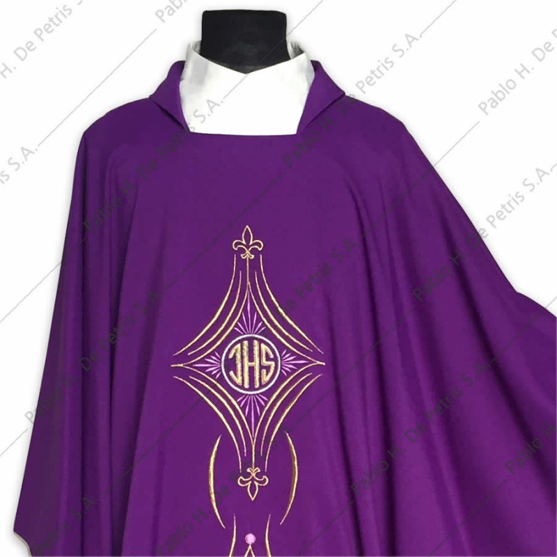 K 65-229 - Morado - Casulla italiana K 65-229 - Morado - Casulla italiana