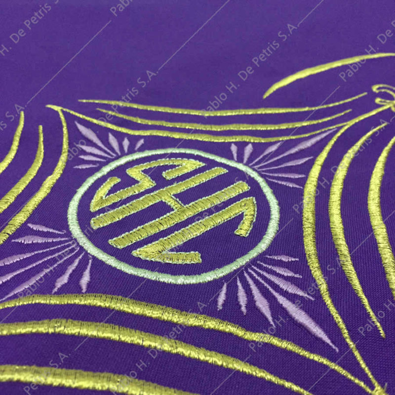 K65-229-morado-det3 casulla
