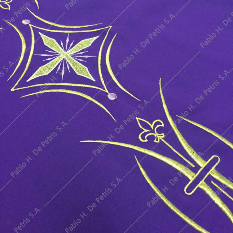 K65-229-morado-det4 casulla