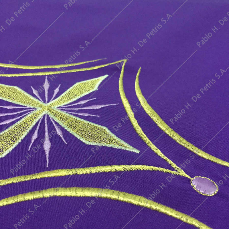 K65-229-morado-det5 casulla
