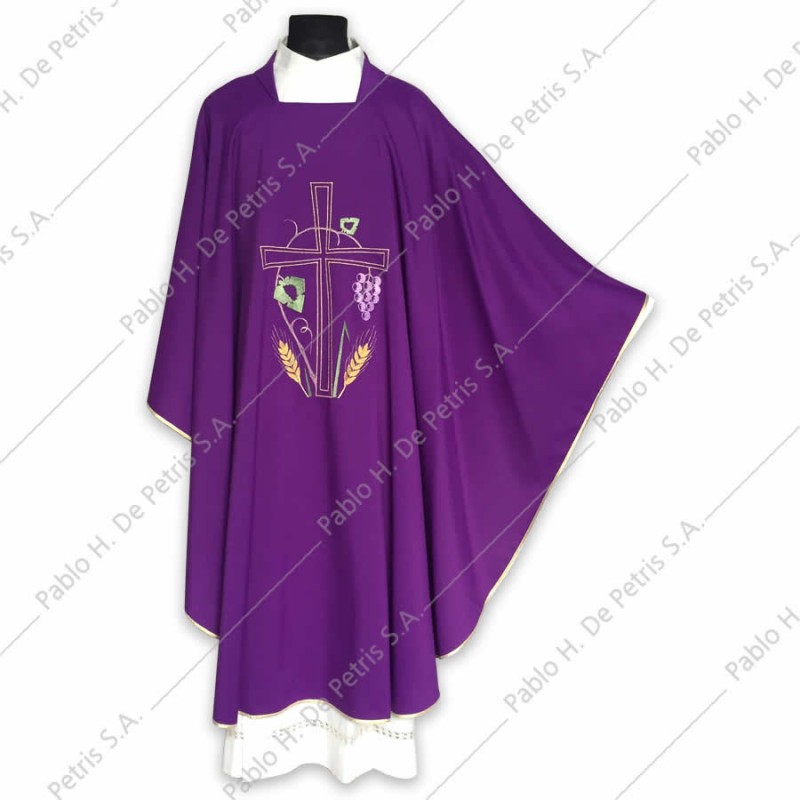 K 65-403 - Morado - Casulla italiana K 65-403 - Morado - Casulla italiana