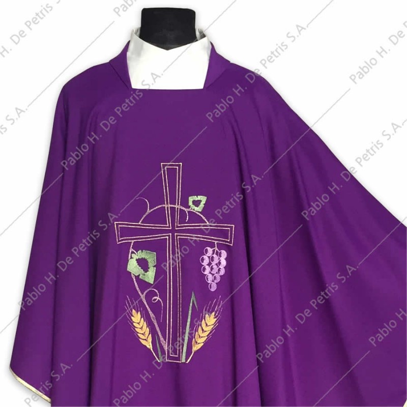 K 65-403 - Morado - Casulla italiana K 65-403 - Morado - Casulla italiana