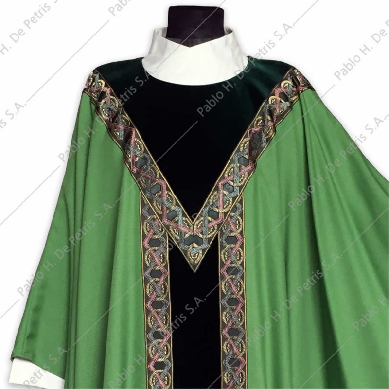 S 2591 - Verde - Casulla Slabbinck - Bélgica S 2591 - Verde - Casulla Slabbinck - Bélgica