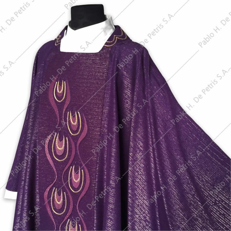S 2685 - Morado - Casulla Slabbinck - Bélgica S 2685 - Morado - Casulla Slabbinck - Bélgica