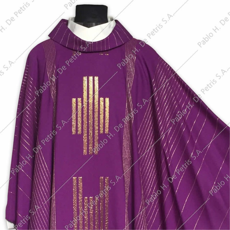 S 3037 - Morado - Casulla Slabbinck - Bélgica S 3037 - Morado - Casulla Slabbinck - Bélgica