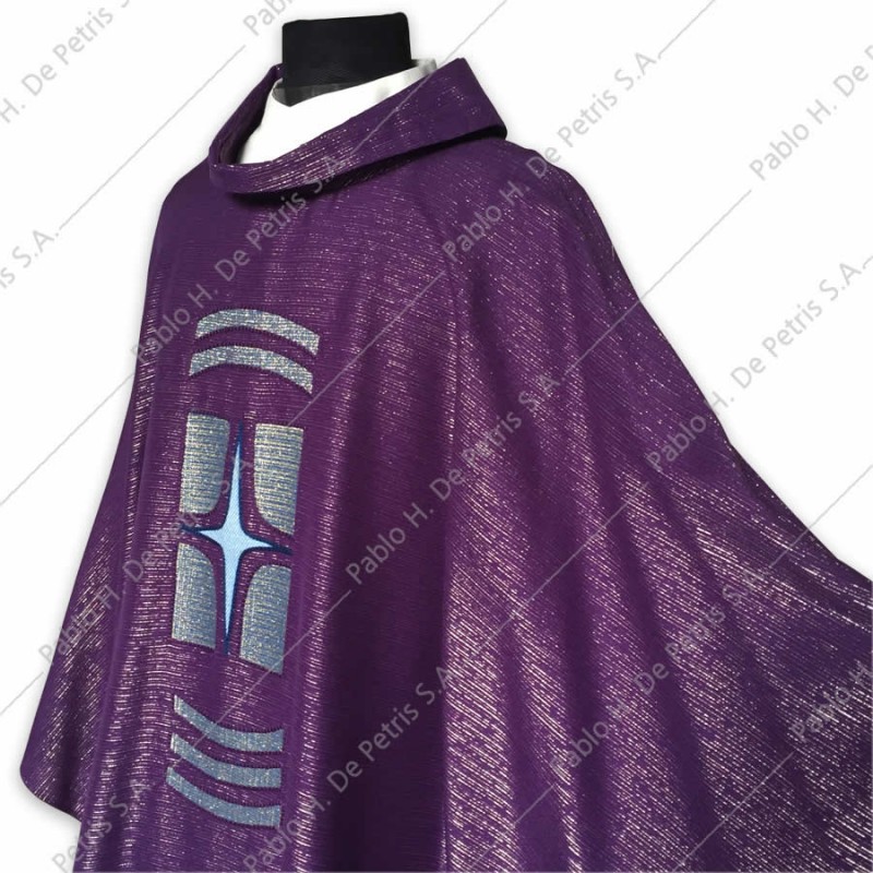 S 3101 - Morado - Casulla Slabbinck - Bélgica S 3101 - Morado - Casulla Slabbinck - Bélgica