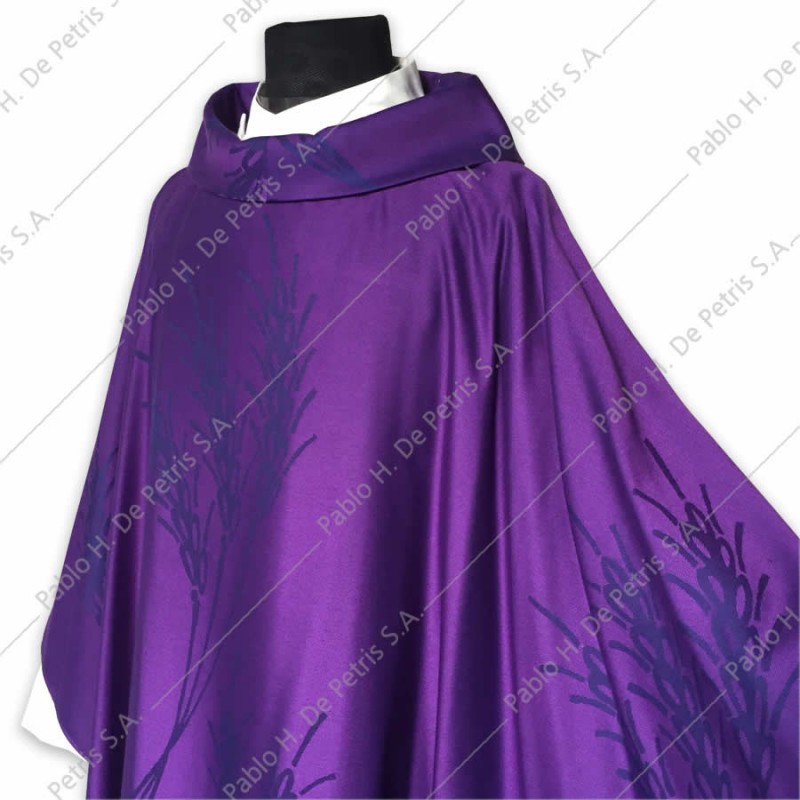 S 3270 - Morado - Casulla Slabbinck - Bélgica S 3270 - Morado - Casulla Slabbinck - Bélgica