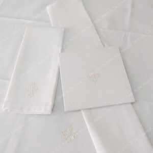 7698-10-4-Servicio de Altar